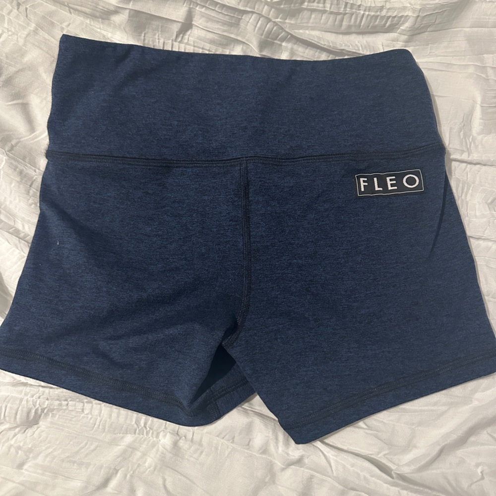 Fleo Power High Rise, heathered blue shorts